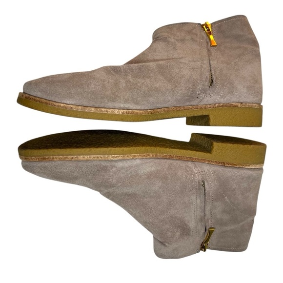 Kate Spade Bellamy Suede Booties Tan Size 9 NWOT - Picture 3 of 13